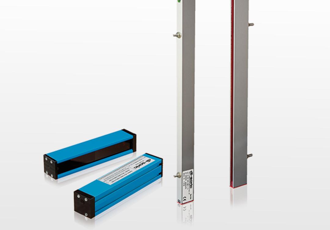 Measuring Light Curtains Measuring Light Curtains